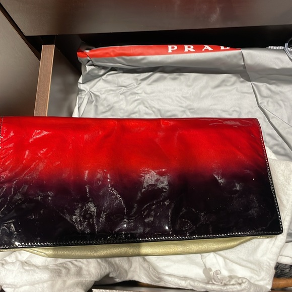 Prada Red and Black ombré clutch - Picture 2 of 6